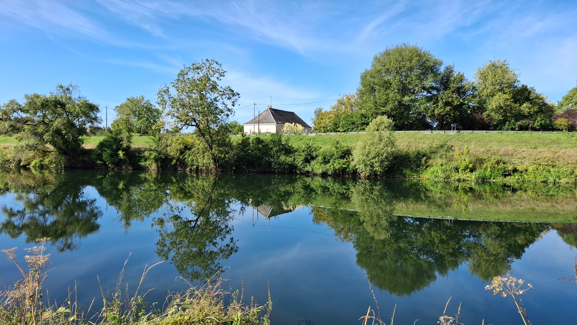 Along the banks of the Cher