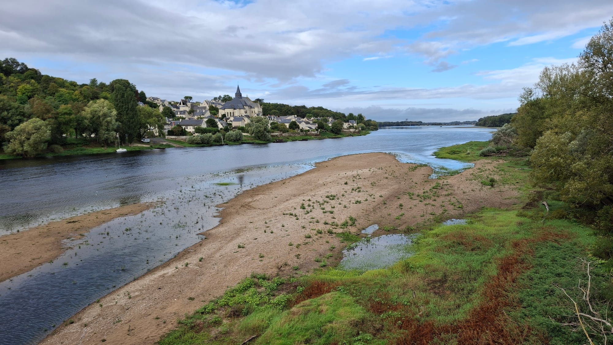Where the Vienne meets the Loire